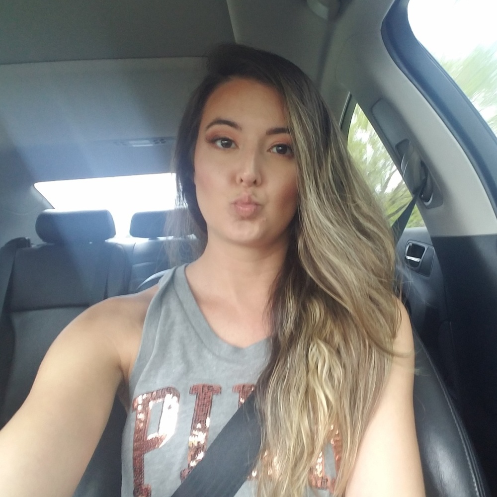 Meet your Posher, Courtney